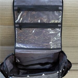 Stylish Black & White Polka Dot Toiletry Hanging Bagz